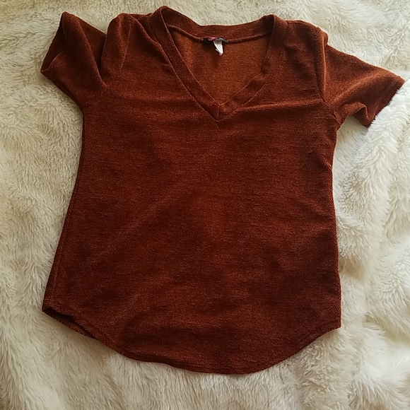 Two piece brown set - Picture 5 of 8